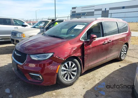 2021 Chrysler Pacifica Touring L z USA, uszkodzony, nr VIN 2C4RC1BG8MR524586
